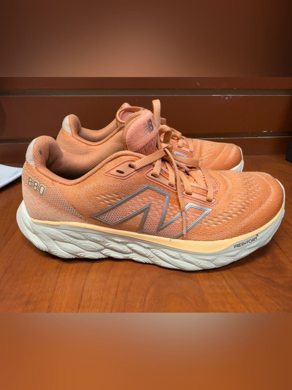New Balance Fresh Foam X 880 v14 Women’s Running Shoes Size 7.5 Coral - Picture 3 of 8